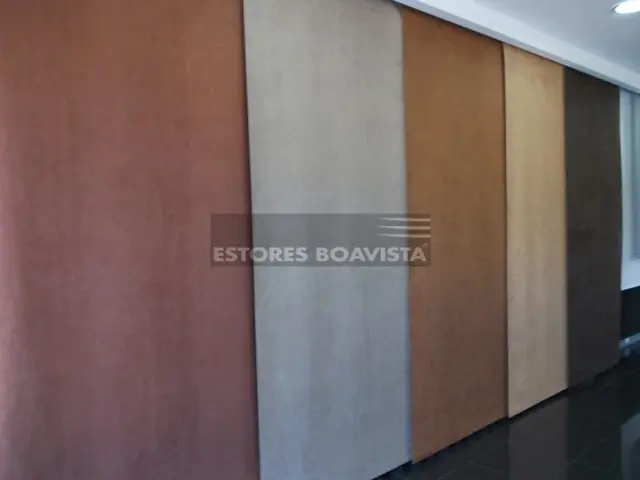 Pregas, Pachetos e Painéis Deslizantes — fotografia 32