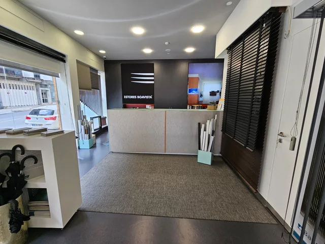 Vista geral do showroom